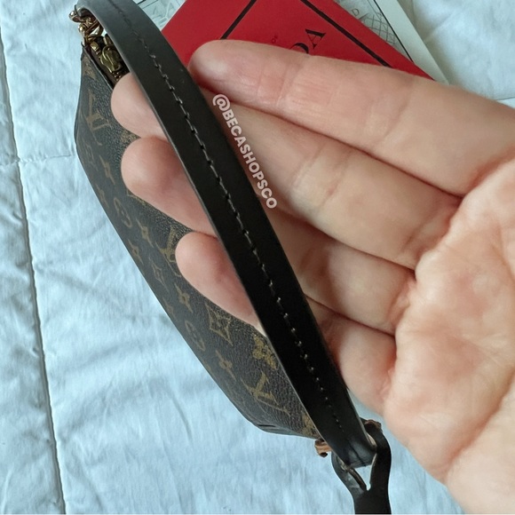 Single Buckle Genuine Vachetta Wristlet Strap Replacement/ Add-on 15” Long - Picture 2 of 7